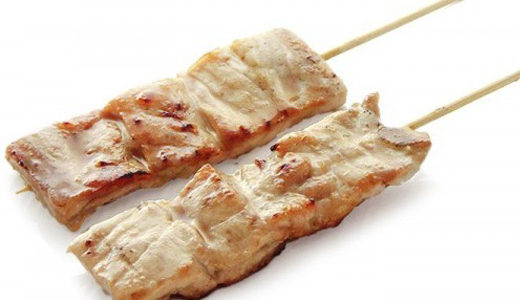 Y11 – Maguro (thon)<br>2 brochettes