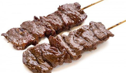 Y4 – Gyuniku (bœuf)<br>2 brochettes